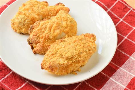 buttermilk-ranch-oven-fried-chicken-macaroni-and image