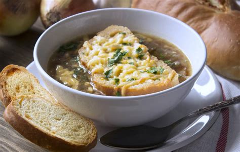 easy-and-authentic-french-onion-soup image