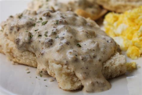 biscuits-and-gravy-recipe-i-heart image