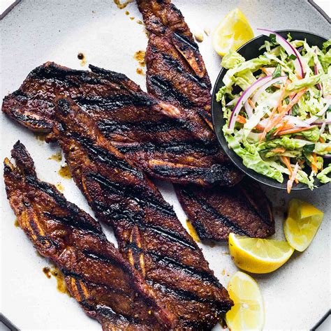 sweet-and-spicy-grilled-short-ribs-recipe-justin image