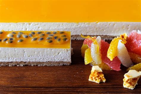 cheesecake-with-passion-fruit-and-vanilla image