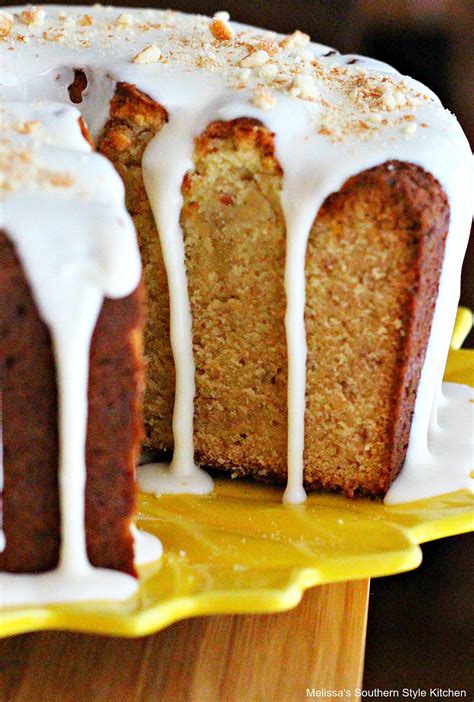banana-pudding-cream-cheese-pound-cake image