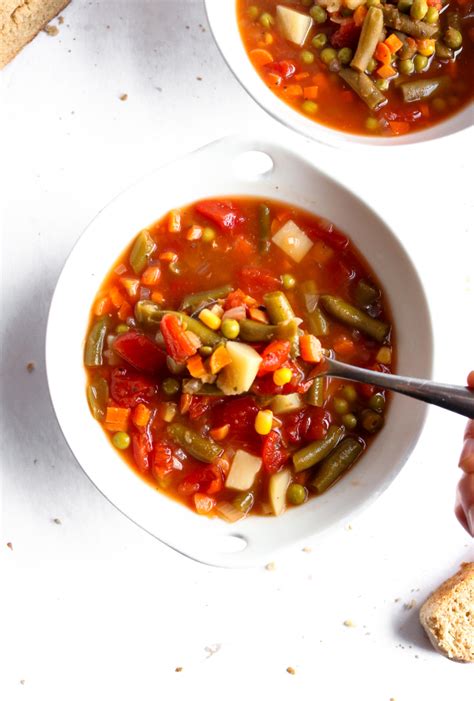 homestyle-vegetable-soup-vegan-easy-and-freezer image