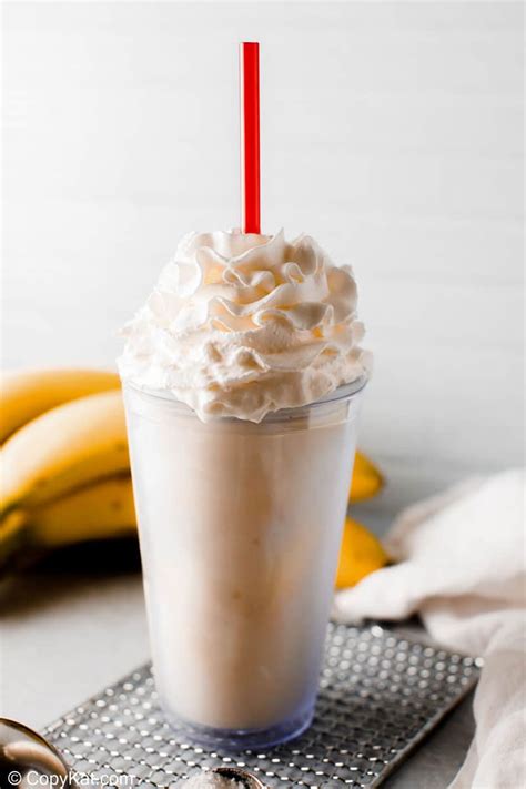fatburger-banana-milkshake-copykat image