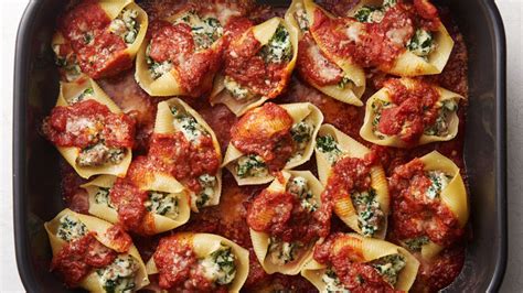 sausage-spinach-and-cheese-stuffed-shells image