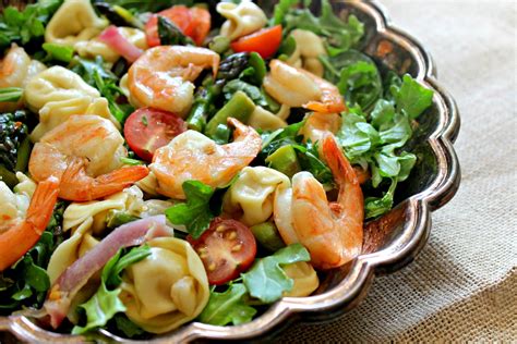 tortellini-shrimp-asparagus-salad image