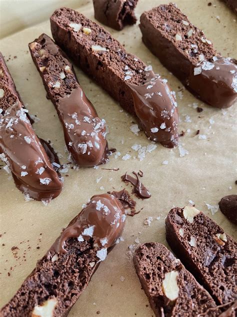 chocolate-walnut-biscotti-daphne-oz image