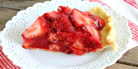 14-easy-strawberry-pie-recipes-delish image