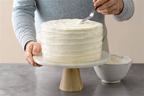 the-vanilla-cake-recipe-youve-been-waiting image