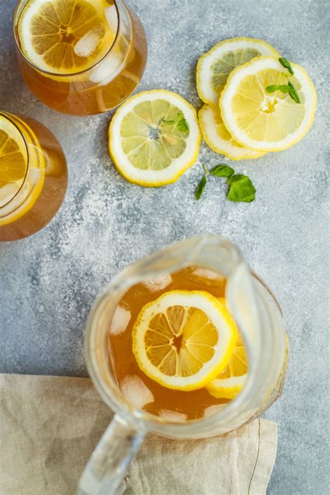 refreshing-ginger-lemon-iced-tea-ginger-with-spice image