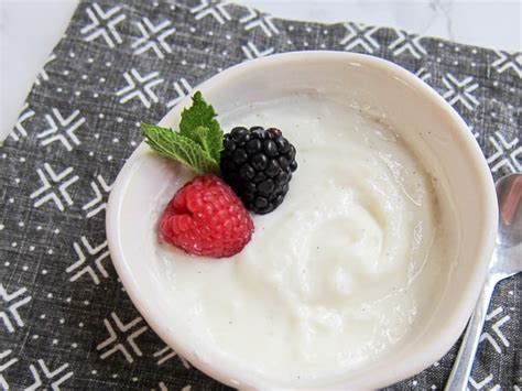 the-easy-way-to-make-homemade-skyr-yogurt-one-of image
