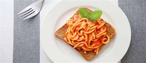 spaghetti-on-toast-traditional-breakfast-from-new image