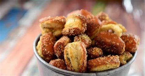 10-best-garlic-dill-pretzels-recipes-yummly image
