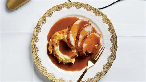 rich-turkey-gravy-recipe-bon-apptit image