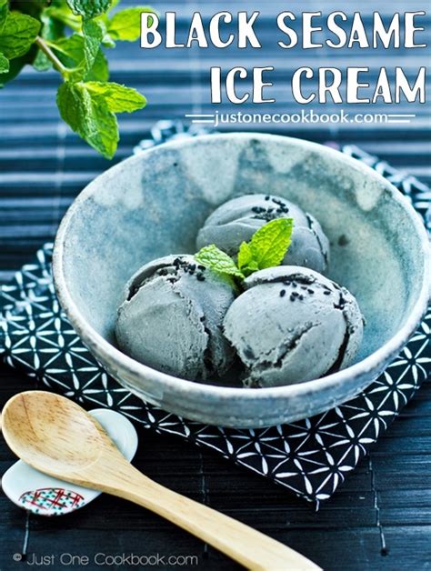 black-sesame-ice-cream-黒ゴマのアイスクリーム-just image