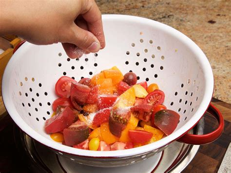 classic-panzanella-salad-tuscan-style-tomato-and image