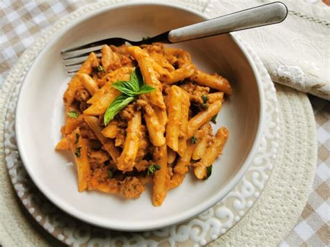 italian-creamy-beef-ragu-recipe-the-pasta-project image