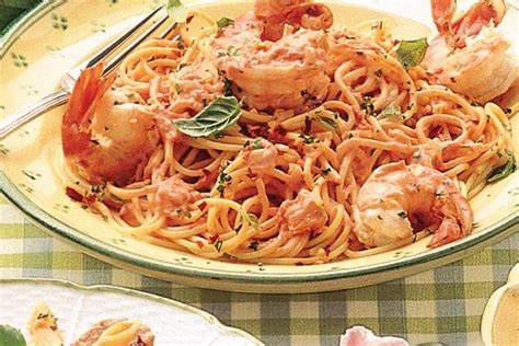 linguine-with-shrimp-and-creamy-tomato-sauce image