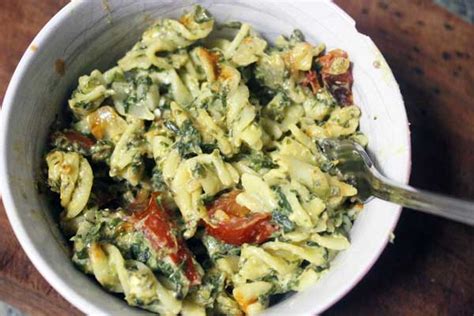 spinach-and-cheese-baked-penne-veggie-mama image