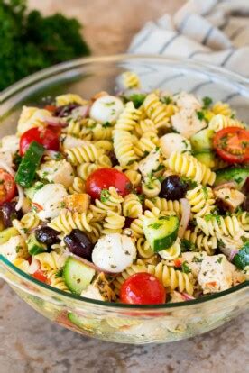 chicken-pasta-salad-dinner-at-the-zoo image