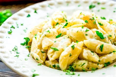 cheesy-garlic-butter-noodles-julies-eats-treats image