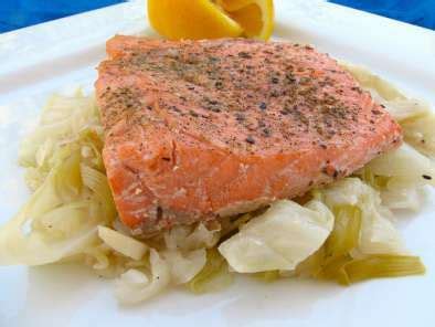salmon-with-braised-leeks-cabbage-recipe-petitchef image
