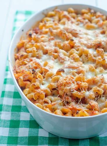 baked-pasta-with-cauliflower-in-a-spicy-pink-sauce image
