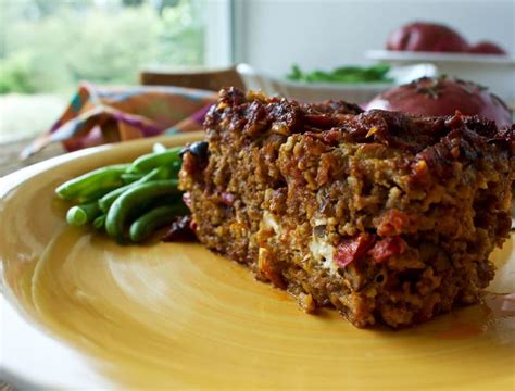 italian-stuffed-meatloaf-recipe-homemade-food-junkie image