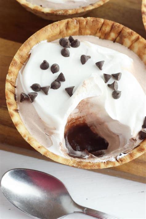 chocolate-pudding-pie-waffle-cups-best-chocolate image