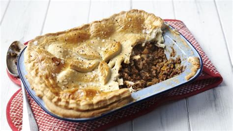 minced-beef-pie-recipe-bbc-food image