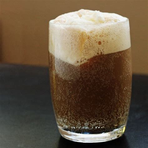 boozy-root-beer-float-recipe-liquorcom image