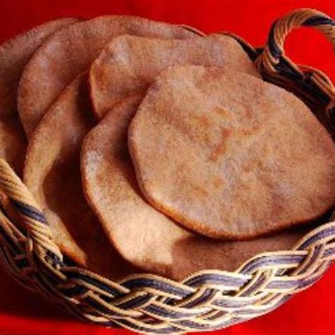 arabic-bread-pita-khubz-arabee-bigoven image