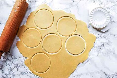 how-to-make-sweet-empanada-dough-the-tortilla image