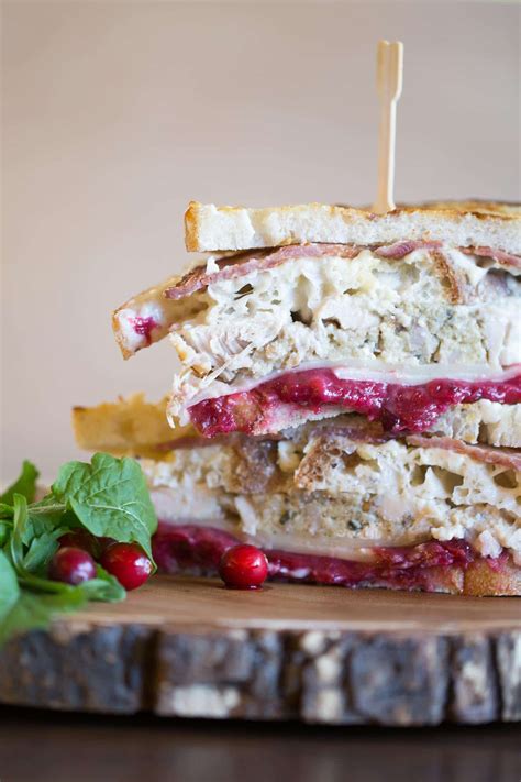 gobbler-sandwich-with-a-moist-maker-artzy-foodie image
