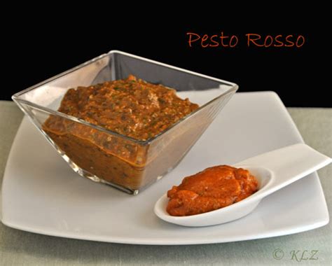 pesto-rosso-the-home-made-version-thyme-for image