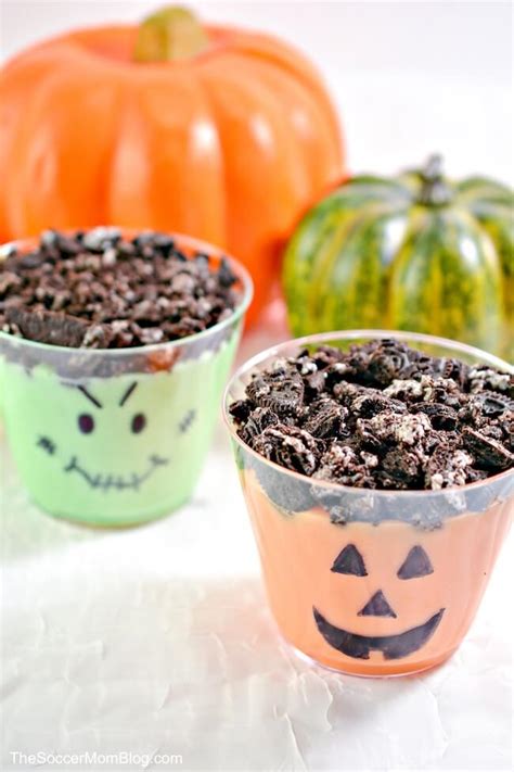 easy-halloween-pudding-cups-the-soccer-mom-blog image