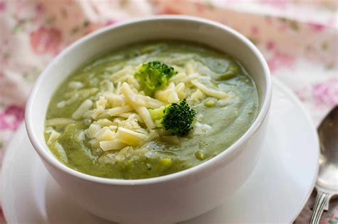 creamy-broccoli-soup-errens-kitchen image