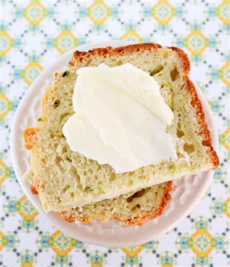 zucchini-parmesan-quick-bread-foodtastic-mom image