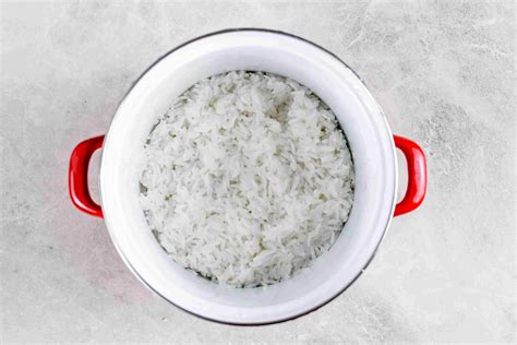 congee-chinese-rice-porridge-recipe-the-spruce-eats image