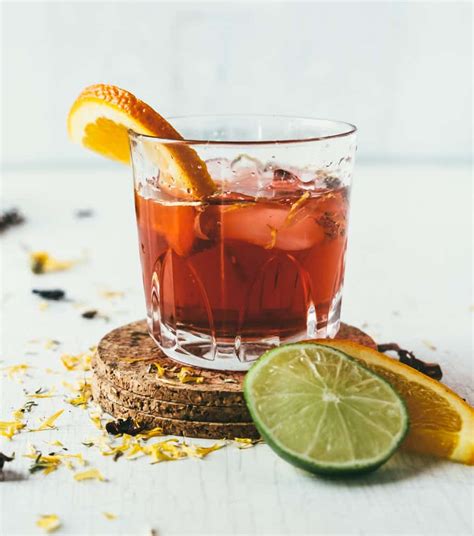 maple-water-herbal-iced-tea-sweet-lizzy image