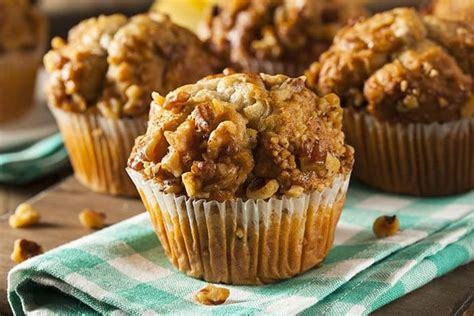 healthy-and-easy-banana-ginger-muffins-31-daily image
