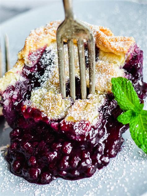 deep-dish-wild-blueberry-pie-wild-blueberry image