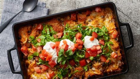 make-this-taco-bubble-up-bake-for-taco-night image