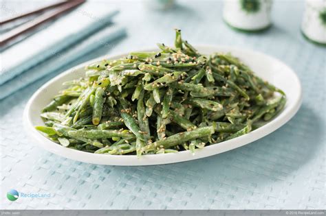 green-beans-with-sesame-dressing image