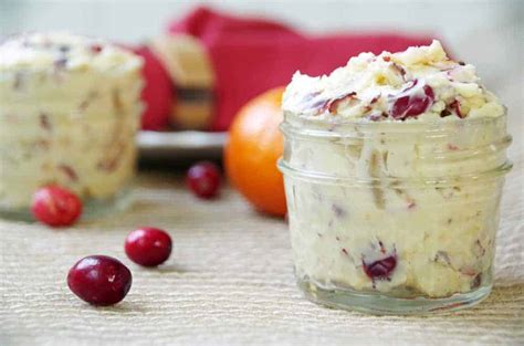 fresh-cranberry-butter-recipe-with-orange-and-vanilla image