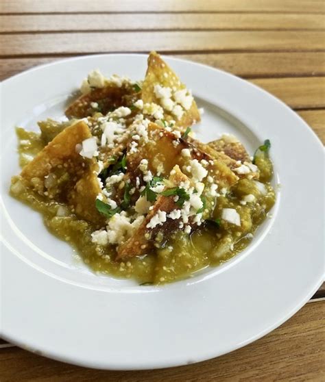chilaquiles-verdes-the-fast-food-thats-also-exquisite image