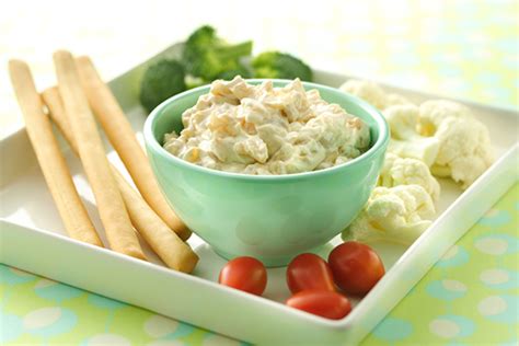 sweet-caramelized-onion-dip-hungry-girl image
