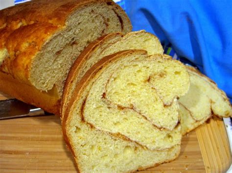 orange-cinnamon-swirl-bread-baking-bites image