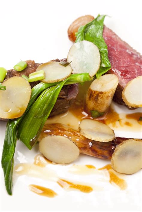 beef-with-asparagus-recipe-great-british-chefs image