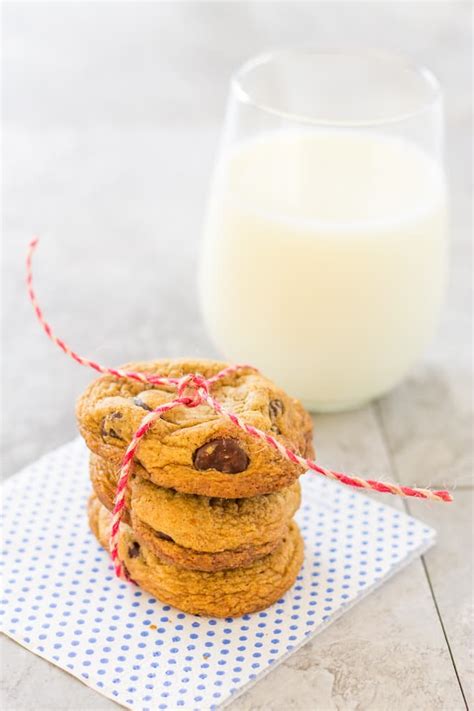 cinnamon-chocolate-chip-cookies-a-spicy-classic image